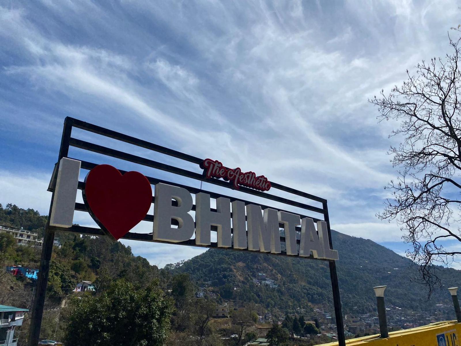 The Aesthetic Hotel & Restaurant Bhīm Tāl エクステリア 写真